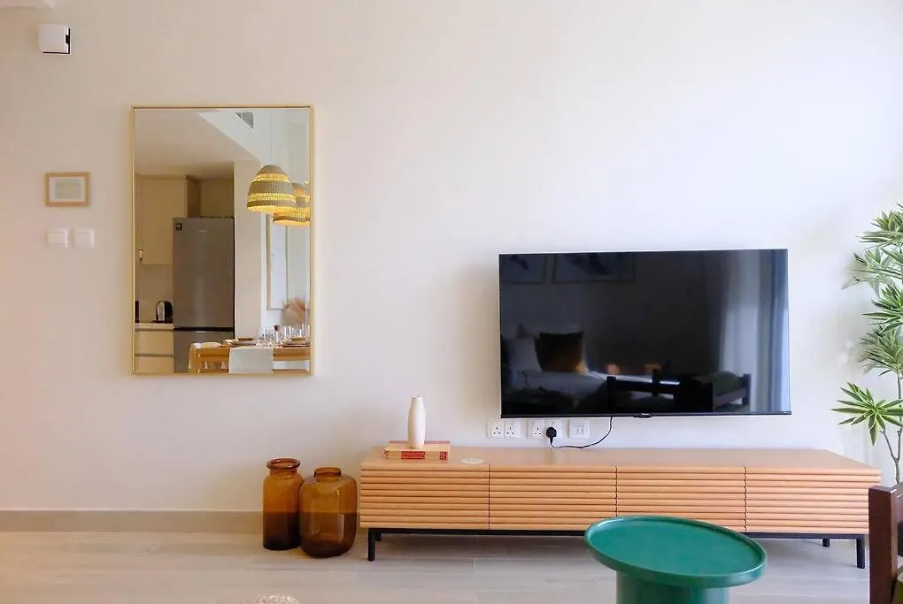 Classy 1Br High Floor By Amenities & F1 アブダビ アパート