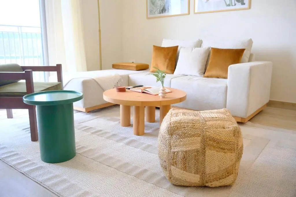 Classy 1Br High Floor By Amenities & F1 アブダビ