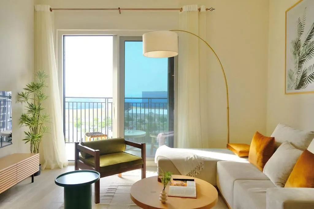 Classy 1Br High Floor By Amenities & F1 アブダビ 0*,